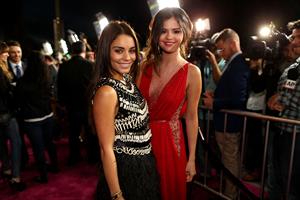 Selena Gomez -attends the Spring Breakers at ArcLight Cinemas in Hollywood (14.03.2013) 