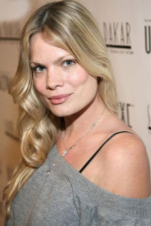 Kristen Zang Pictures Kristen Zang