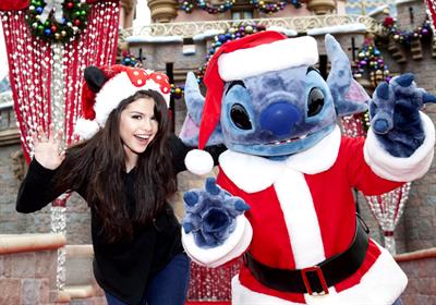 Selena Gomez - ABC Christmas Parade at Disneyland 11/7/09  