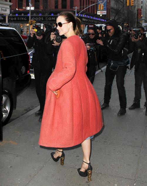 Olivia Wilde out in New York City - February 14, 2013 (Valentine's Day)