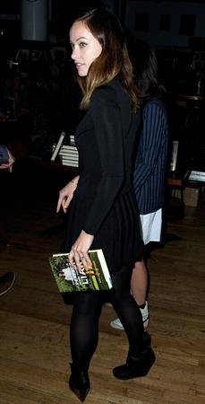 Olivia Wilde at the Launch of Kelly Oford's New Book in New York City - April 1, 2013 