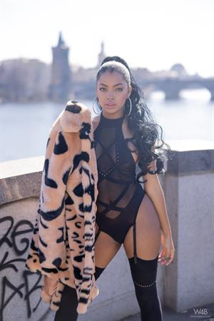 Sofi Vega Nude Pictures Sofi Vega: Sofi In Prague