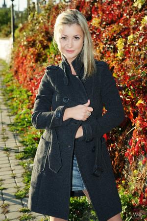 Winter Peach Nude Pictures Winter Peach: Wild game