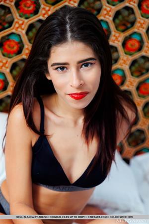 Mell Blanca Nude Pictures Presenting Mell Blanca