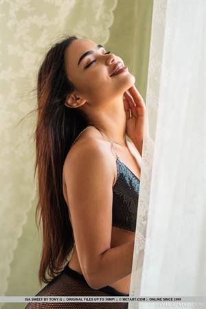Isa Sweet Nude Pictures Dream View