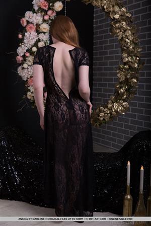 Anicka Nude Pictures Black and Gold