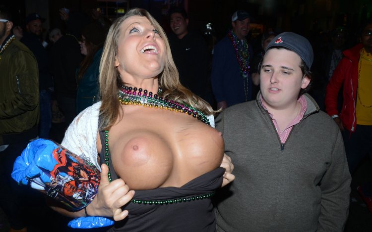 Mardi Gras Upskirt - Anonymous Nude. Topless women at Mardi Gras 2024 . Rating = Unrated