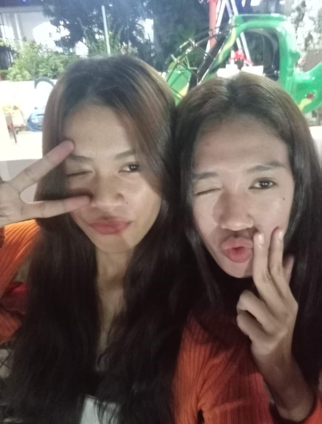 Ella & Crystal Capuno