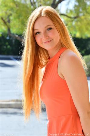 Sierra Nude Pictures Under The Dress