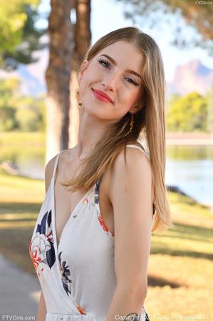 Octavia Nude Pictures Beautiful Closeups