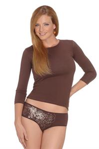 Geraldine Neuman in lingerie