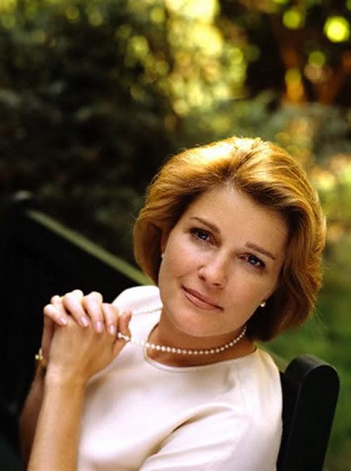 Kate Mulgrew