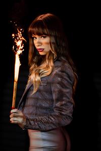 Deeper.com 12.24.2020 Ashley Lane &  Naomi Swann - The Devil Wears