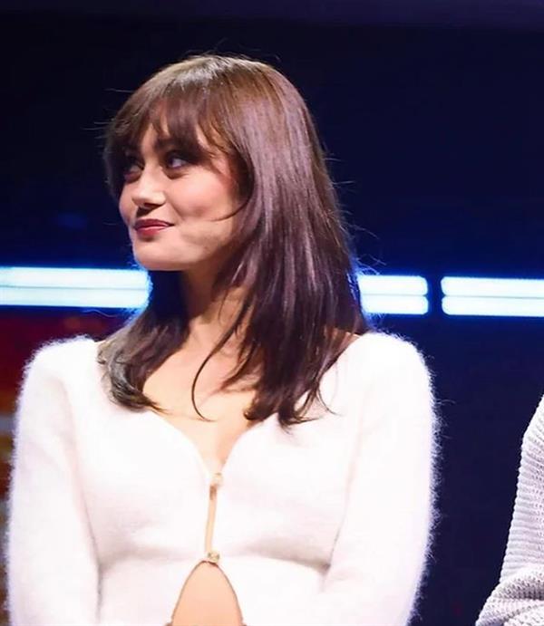 Ella Purnell