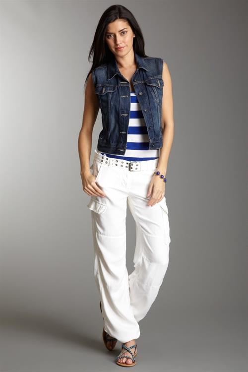 Nicole Williams English