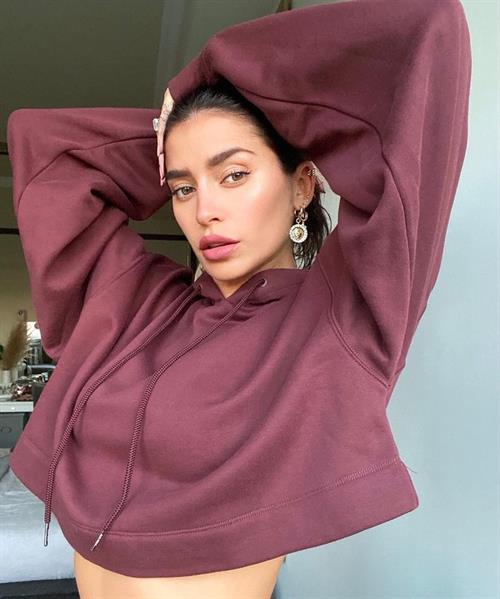 Nicole Williams English