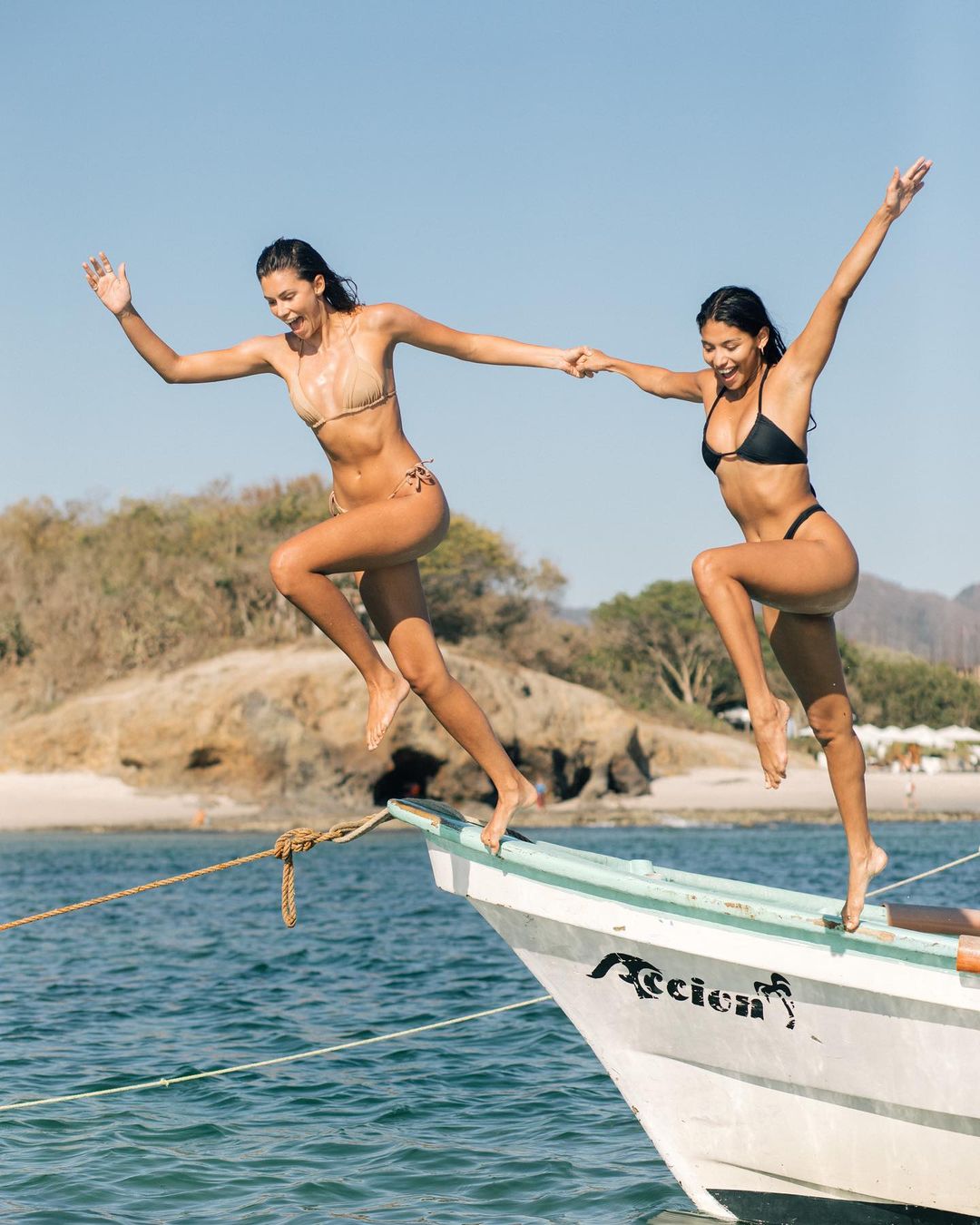 Kristen Kiehnle Bikini Pictures Bikinis