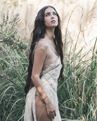 Elisha Herbert - Identical twin sisters