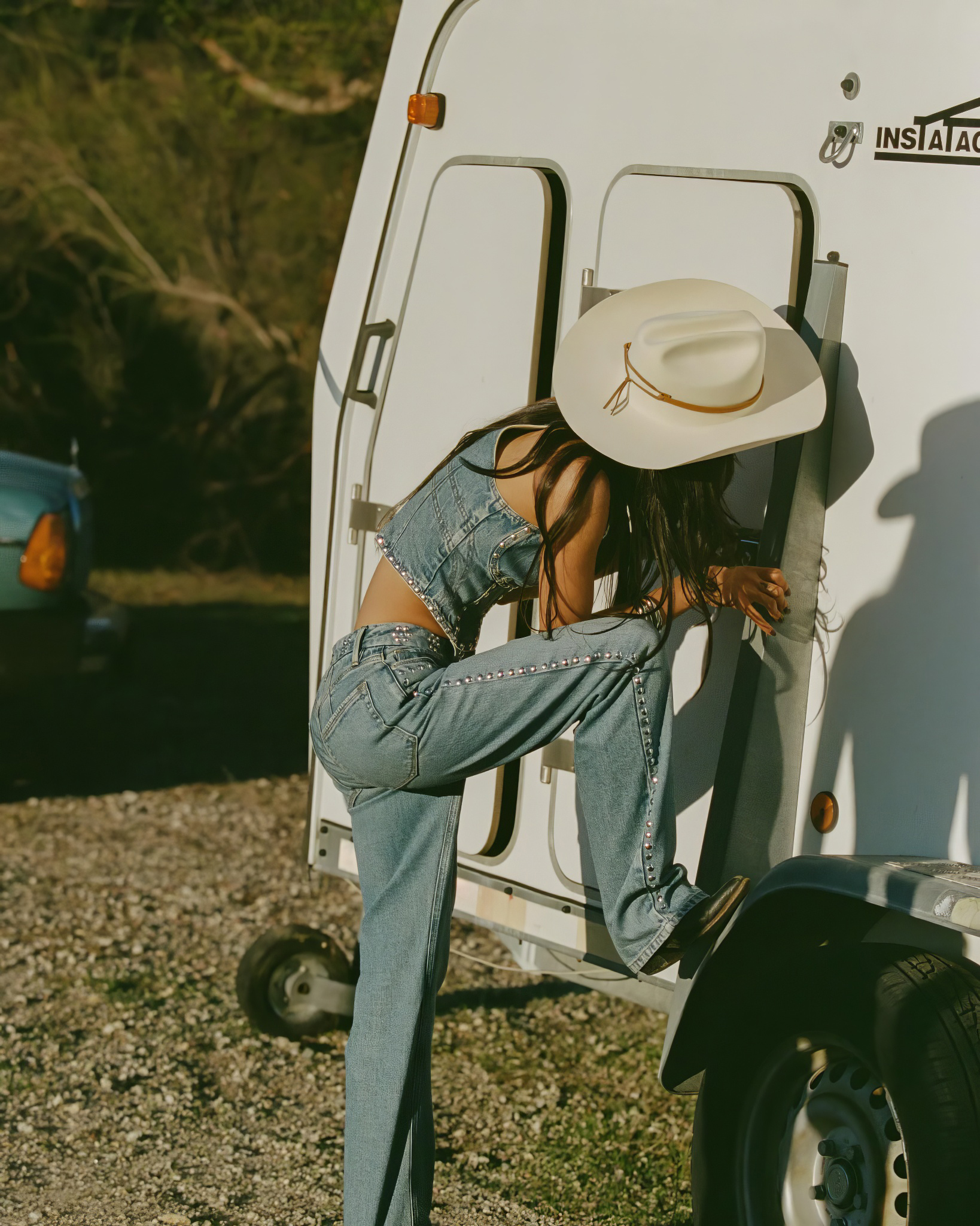 Elisha & Renee Herbert - Cowgirls