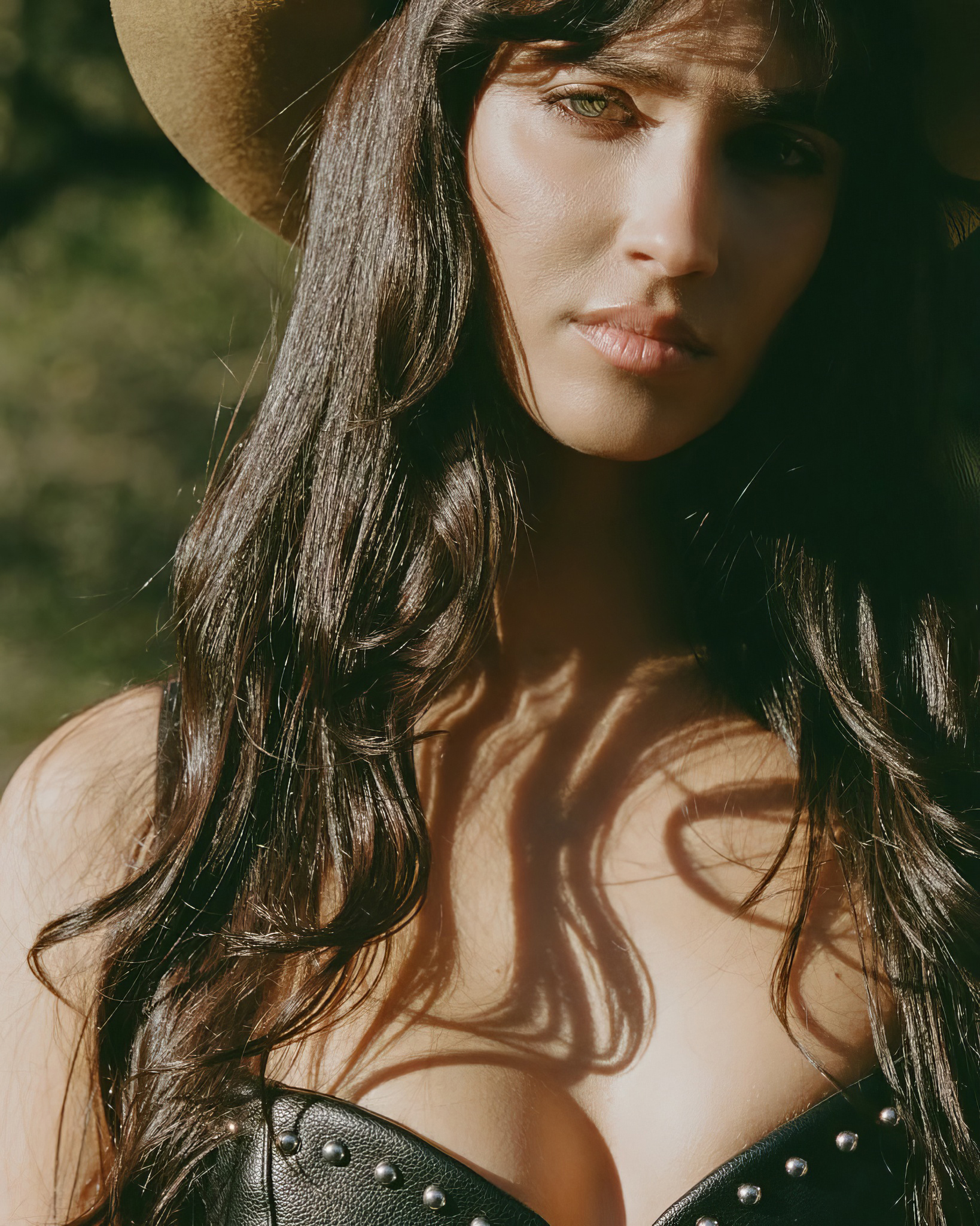 Elisha & Renee Herbert - Cowgirls