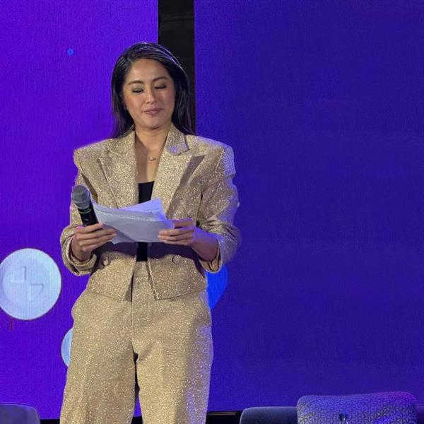 Gretchen Ho