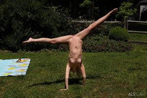 Khloe Kingsley Nude Pictures Gapable