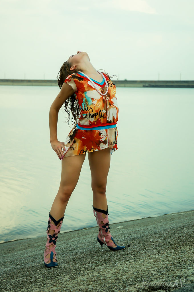 Eivor - With Boots on the Beach