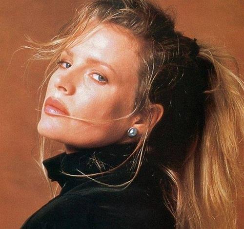 Kim Basinger