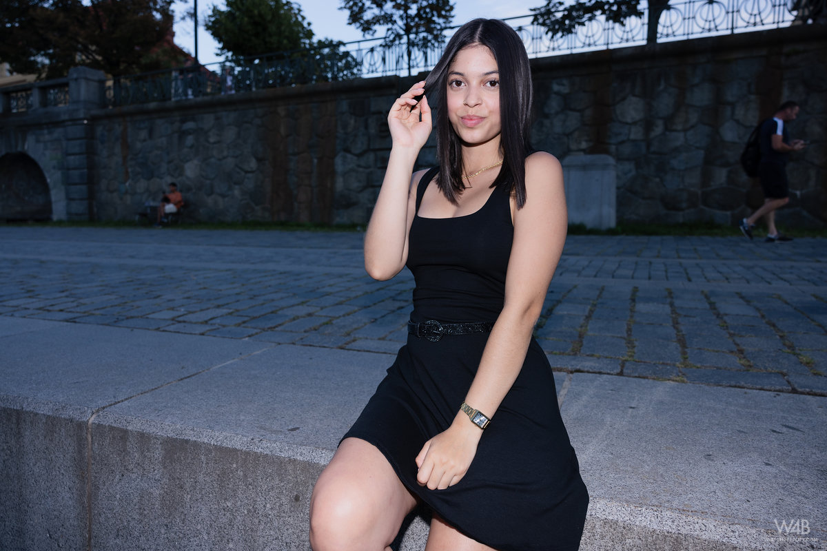 Gia Rosse: First Walk