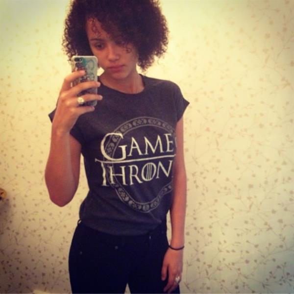 Nathalie Emmanuel taking a selfie