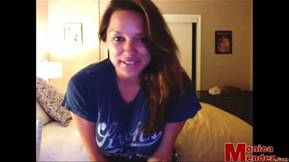 Monica Mendez - Webcam 8 BTS Pics