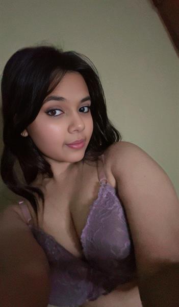 Pranjal taking a selfie