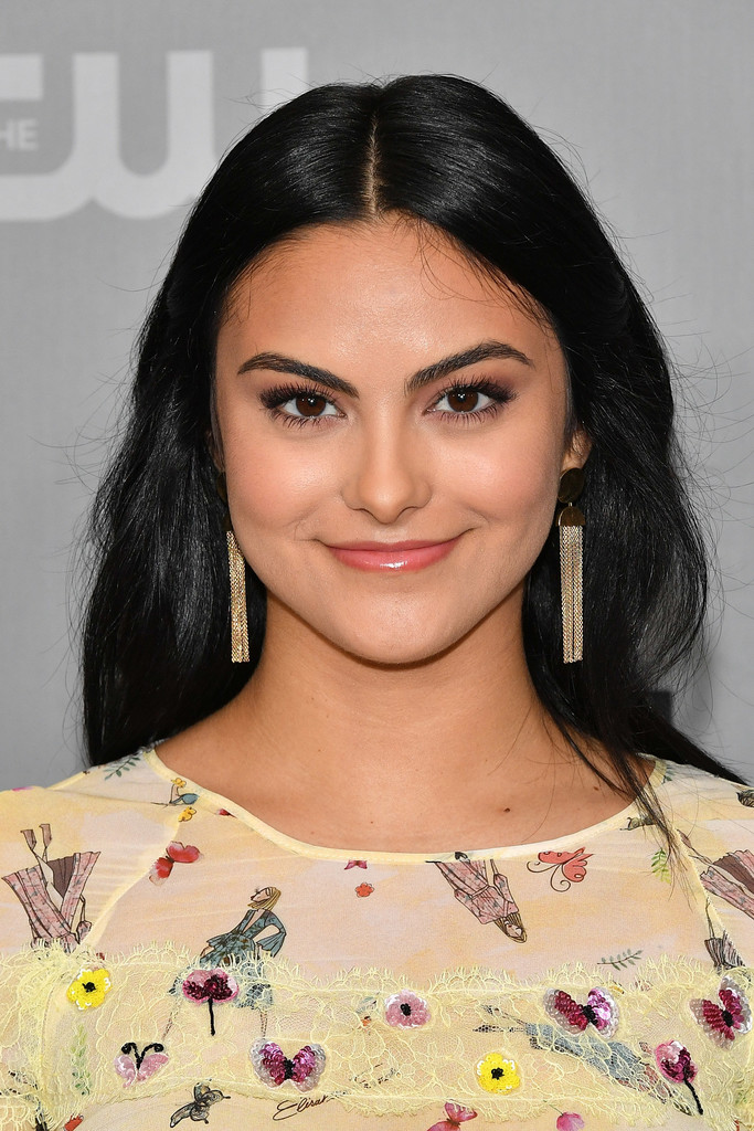 Camila Mendes