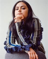 Camila Mendes