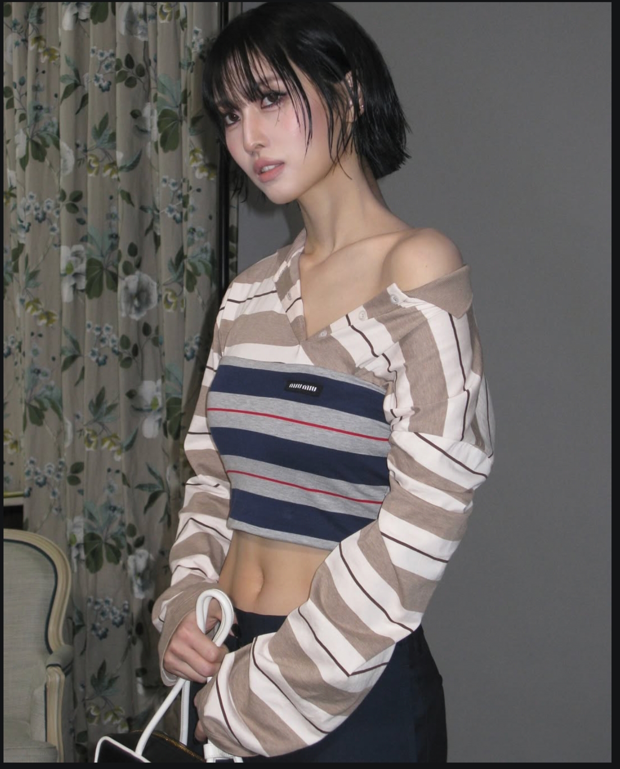 Momo (Hirai Momo)