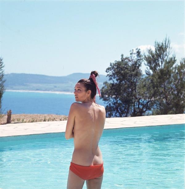 Elsa Martinelli in a bikini - ass