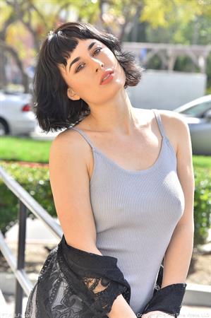 Olive FTV Nude Pictures Risky Outdoor Fun