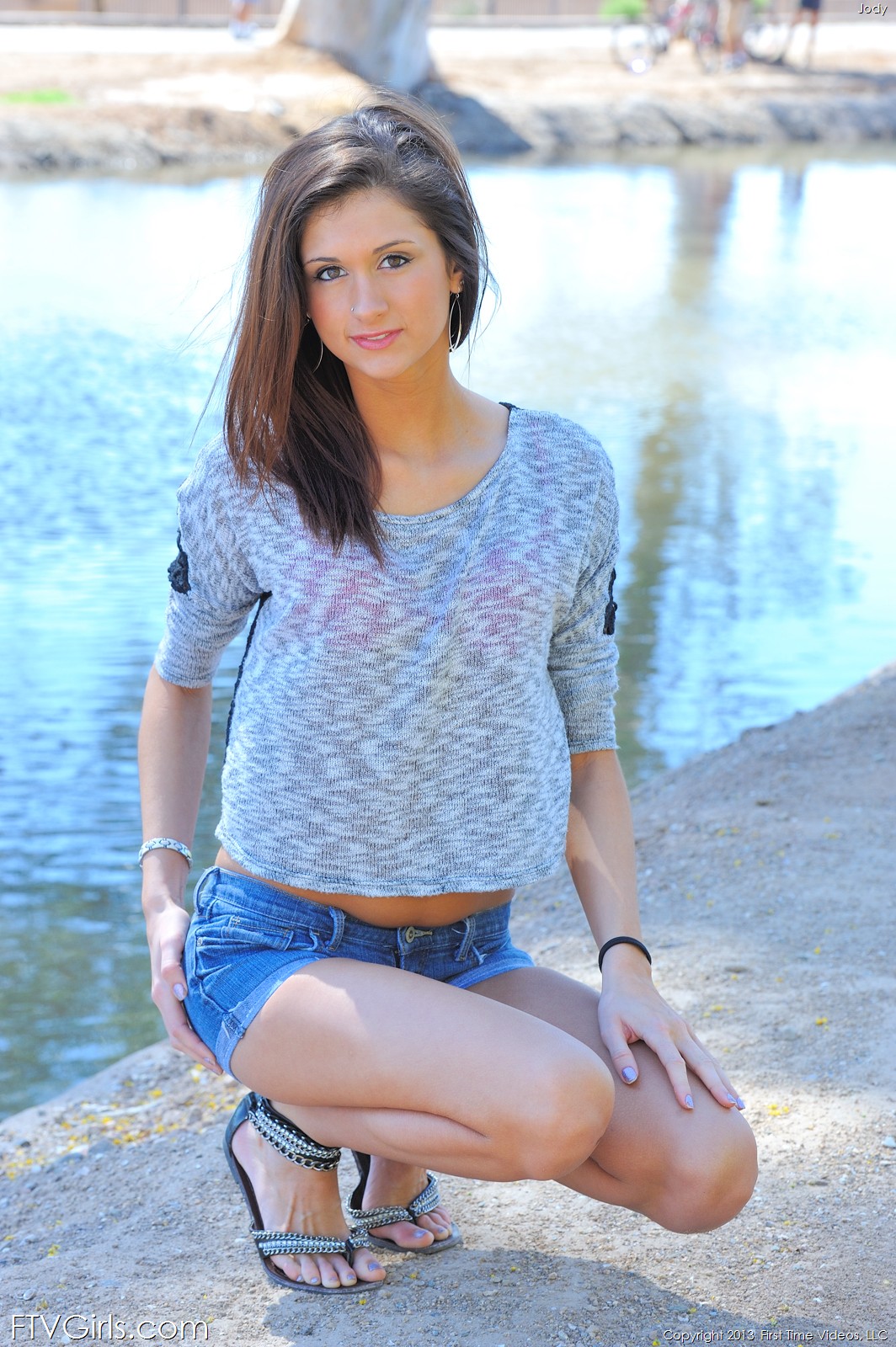 Jody Skinny Teen Outdoors
