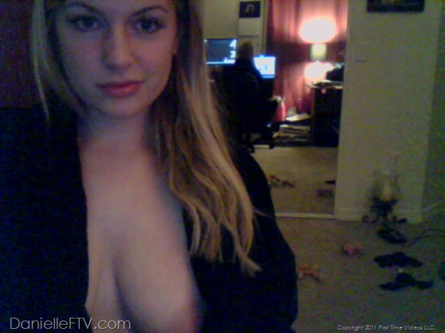 Candid pics of my natural tits