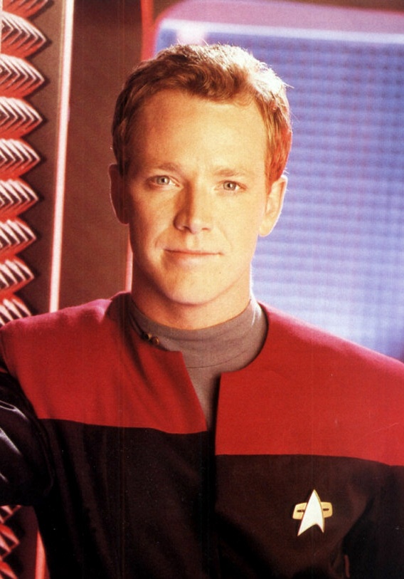 Robert Duncan McNeill