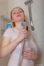 Sara Nikol Gets Naked Doing Laundry