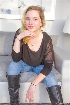 Mim Turner Nude Pictures Mim's First Set