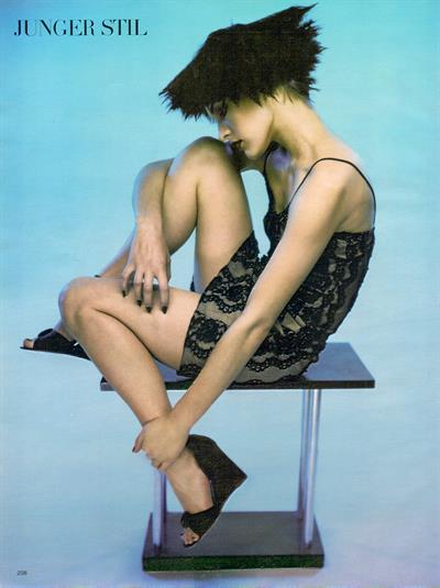 Milla Jovovich in lingerie