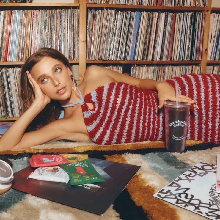 Emma Chamberlain Pictures Emma Chamberlain