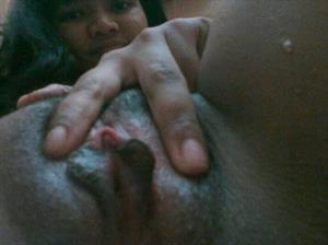 Lailatul Fitria - pussy