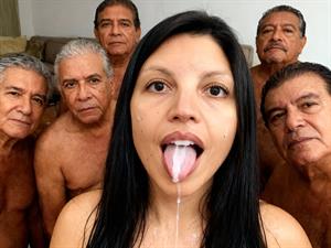 Noemi latin porn star nude