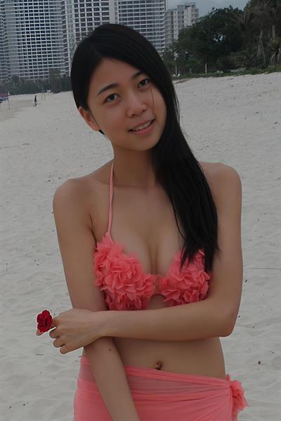 Wang Lijuan taking a selfie