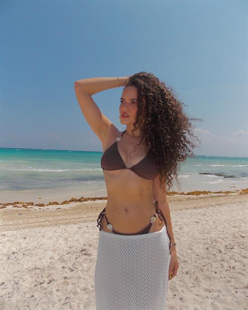 Madison Pettis Pictures Madison Pettis