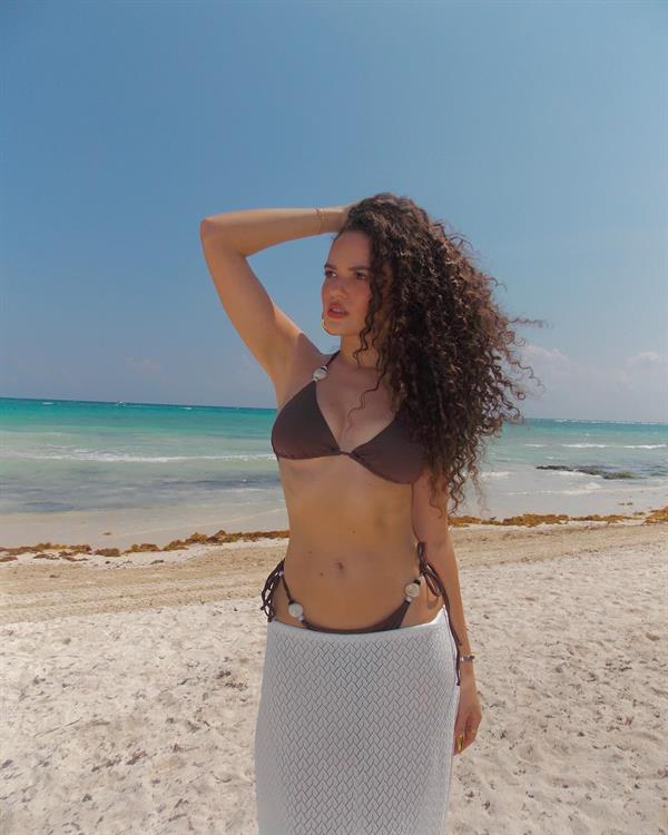 Madison Pettis Madison Pettis