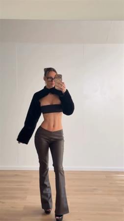 4 eyes